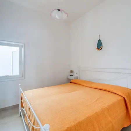 Appartement 3 *